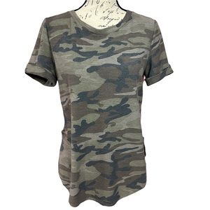 BLVD Camouflage T- Shirt- Sz Medium